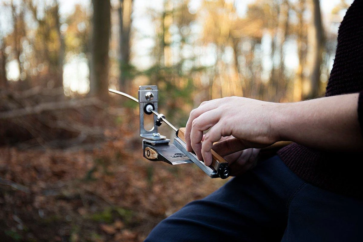 KME Axe Sharpener Kit, Système D'aiguisage Pour Haches 10 KME Axe Sharpener Kit, Système D'aiguisage Pour Haches – Image 10